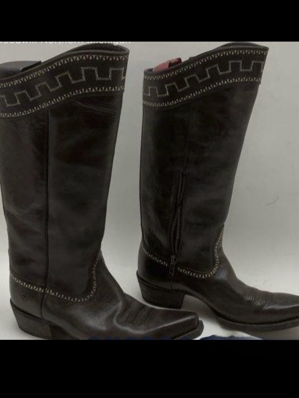 NWT Ariat Sahara Sassy Brown Snip Toe  Boots (store sample/tag on bottom) Sz 10